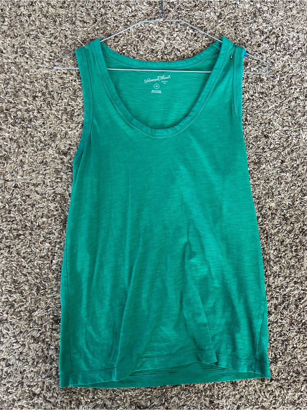 Universal Thread Tank